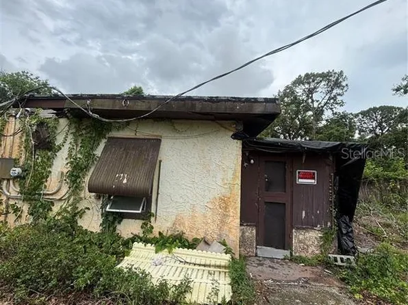 3086 Carver Ct, Sarasota, FL 34234