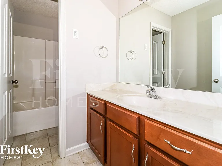 4946 Indian Walk Ln — Photo 13