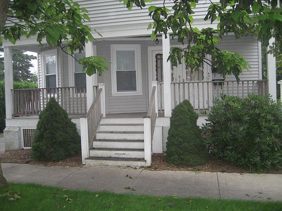 2nd image of 637 Wood St #1