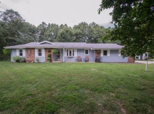 6157 E Roberts Ln, Springfield, MO 65802