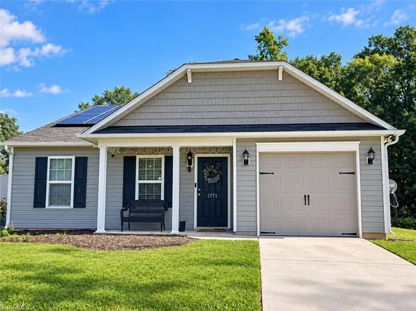 1771 Longshadow Dr, Burlington, NC 27217