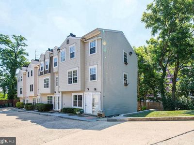 2135 N Taylor St #A, Arlington, VA, 22207