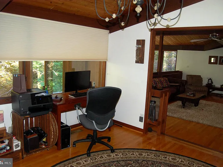 9728 Swift Creek Ct — Photo 25