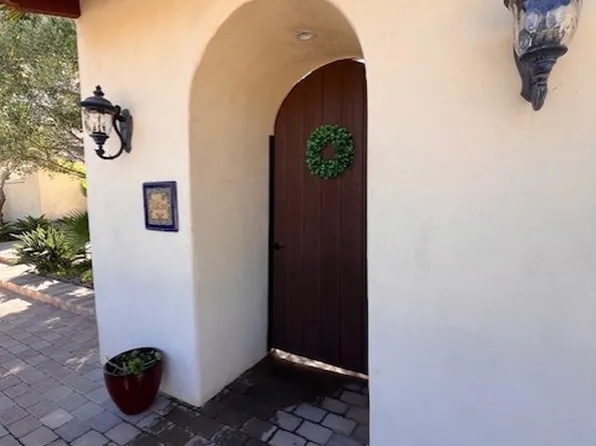 344 Triana Ln Unit 203, Avalon, CA 90704