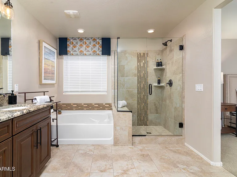 5156 N Desert Ave — Photo 21