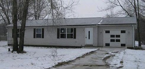 1st image of 2915 E Algonquin Dr
