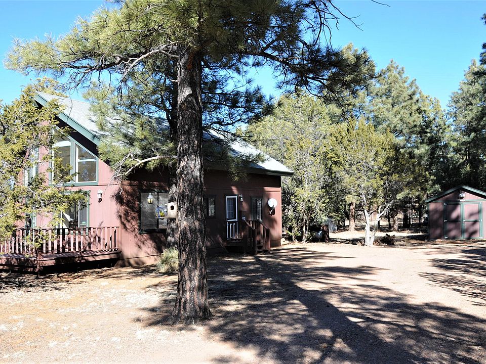 2nd image of 2961 Windmill Ln