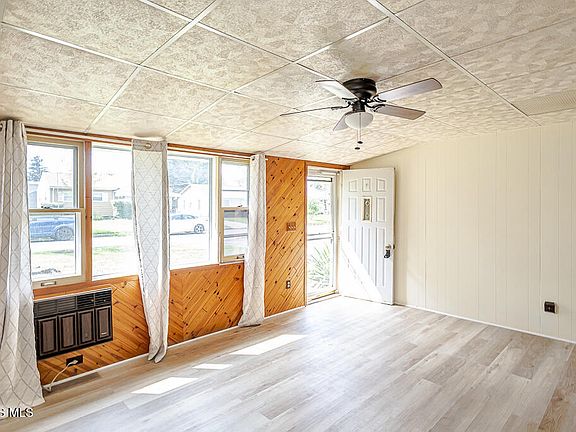 3rd image of 1365 Almon Ave