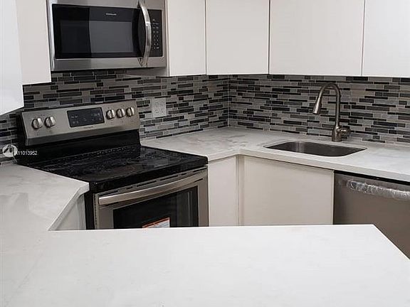 2nd image of 8323 Lake Dr APT 407