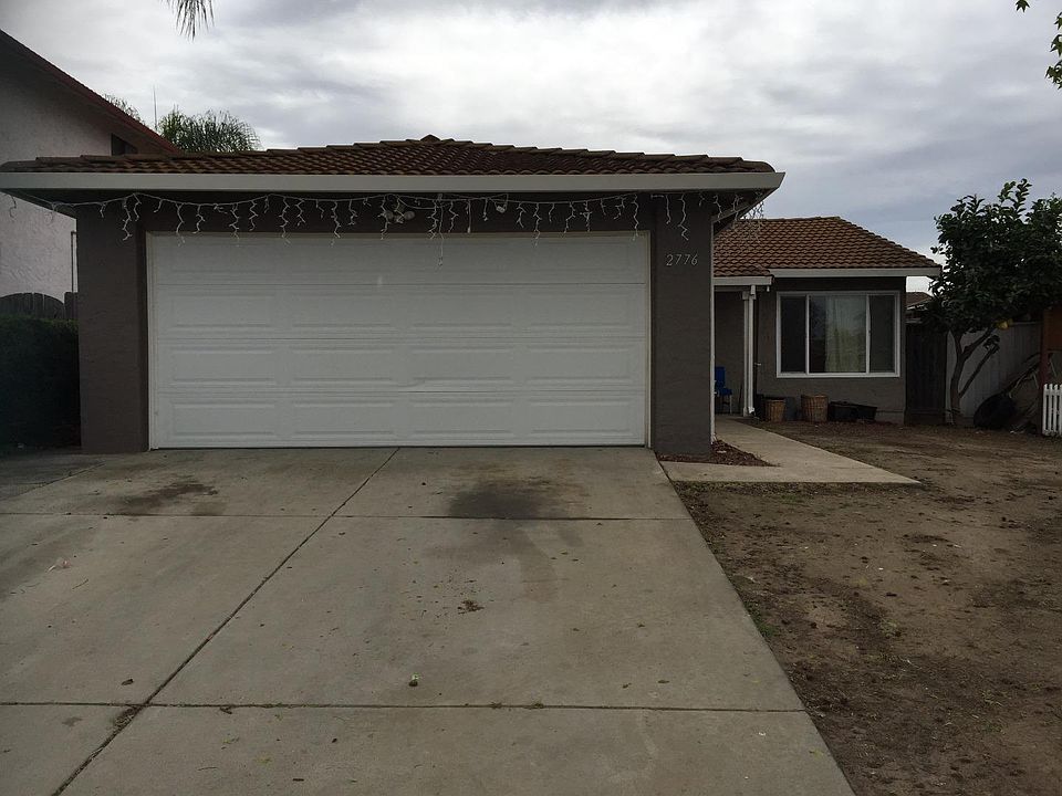 1st image of 2776 Croft Dr