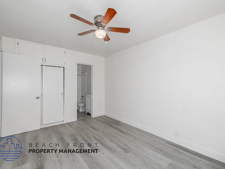 903 N Sloan Ave — Photo 10