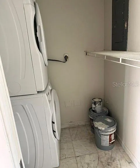 1400 Mineo Dr #12T — Photo 5