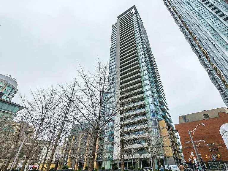 18 Yorkville Ave #1601 — Photo 1