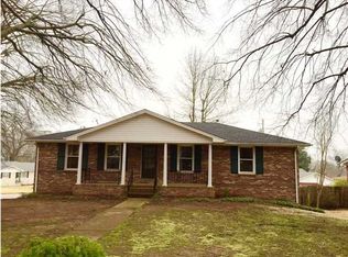 801 Ridgeway St, Florence, AL 35630