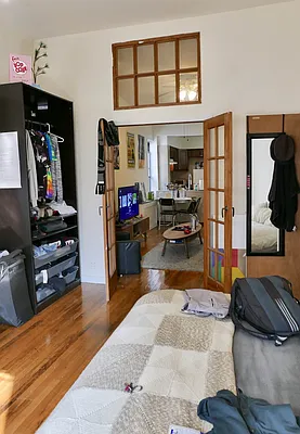 Rented by Urban Real Estate Property Group Inc | media 12