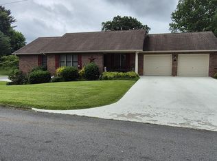 275 Carlton Rd, Bristol, TN 37620