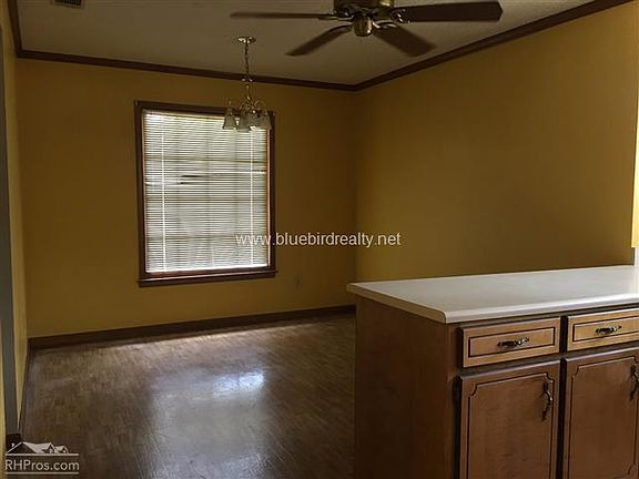 Eating area in Kitchen