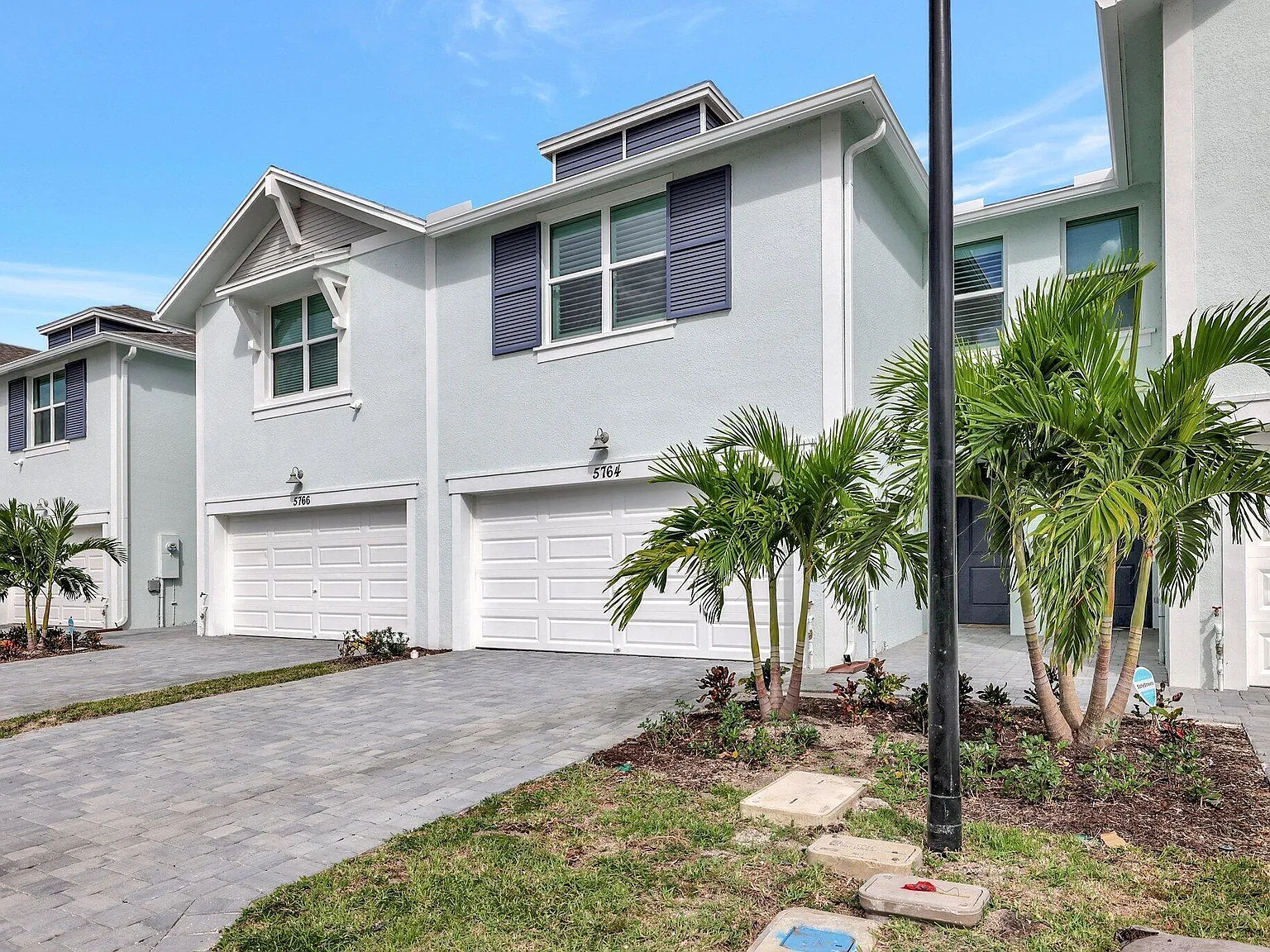 3 bed, 2.5 bath, 1804 sqft, $3,050 — Photo 4