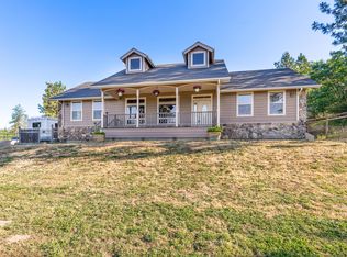 681 Three Pines Rd, Grants Pass, OR 97526