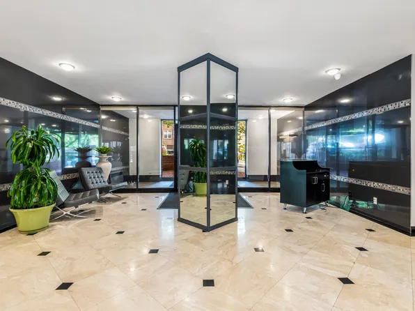 67-30 Clyde Street image 16 of 19