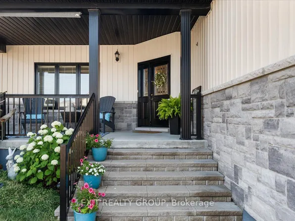 18 Gilbert Cres, Prince Edward County, ON K0K 3L0