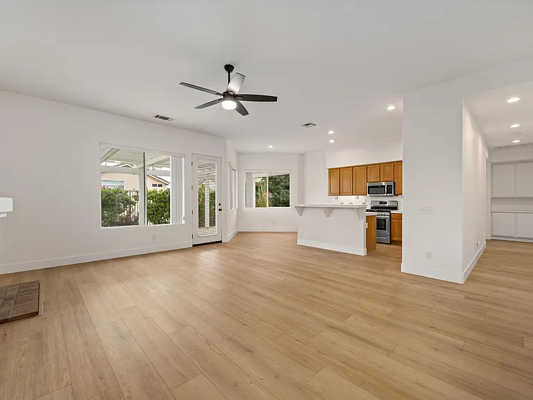31415 Britton Cir — Photo 7