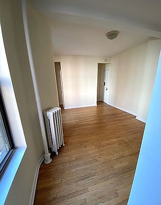 1st image of 523 W 187th St APT 5B