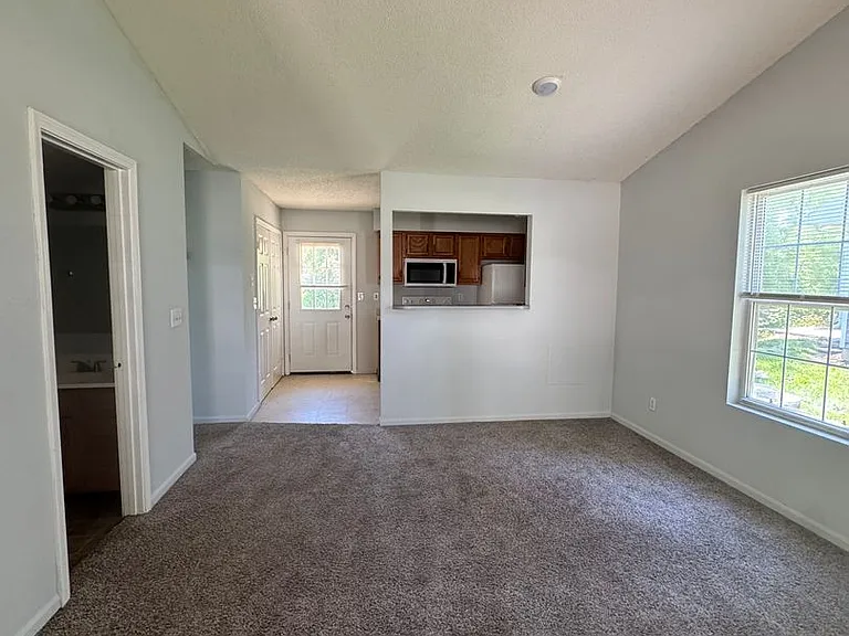 4182 W Bethany Dr — Photo 6