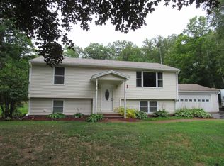 20 Power House Acres Rd, Shelburne, NH 03581