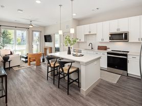 The Hickory at Indian Lake Village