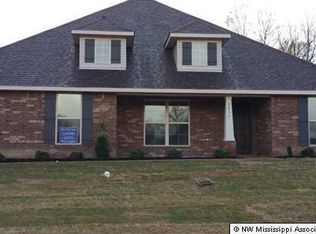 2037 Great Barrington Pl, Southaven, MS 38672