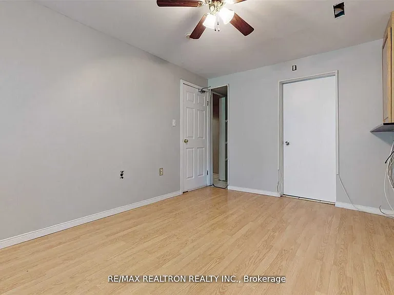 1250 Dartmoor St #LOWER — Photo 11