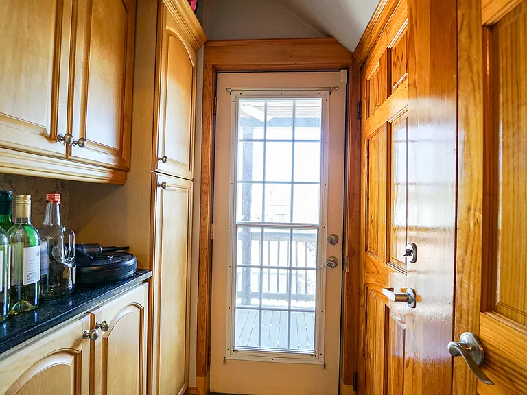 59 Court St #2 — Photo 19