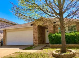 5044 River Rock Blvd, Fort Worth, TX 76179