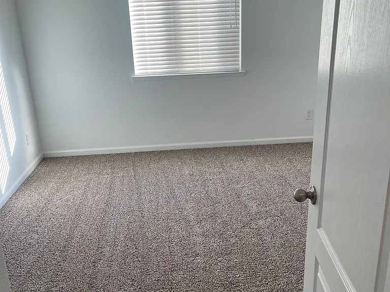1667 Hearthsong Dr — Photo 7
