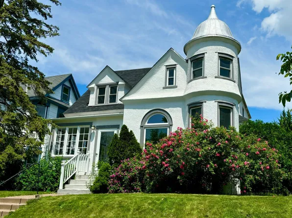 363 Cook Ave E, Saint Paul, MN 55130