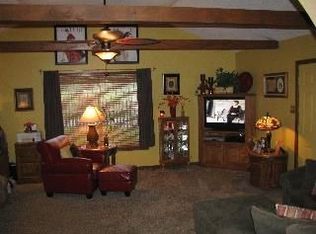 510 Gillespie St, Locust Grove, OK 74352