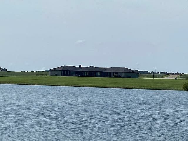 1st image of 1601 Highway 24 E