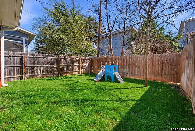 344 Claremont Ave — Photo 42