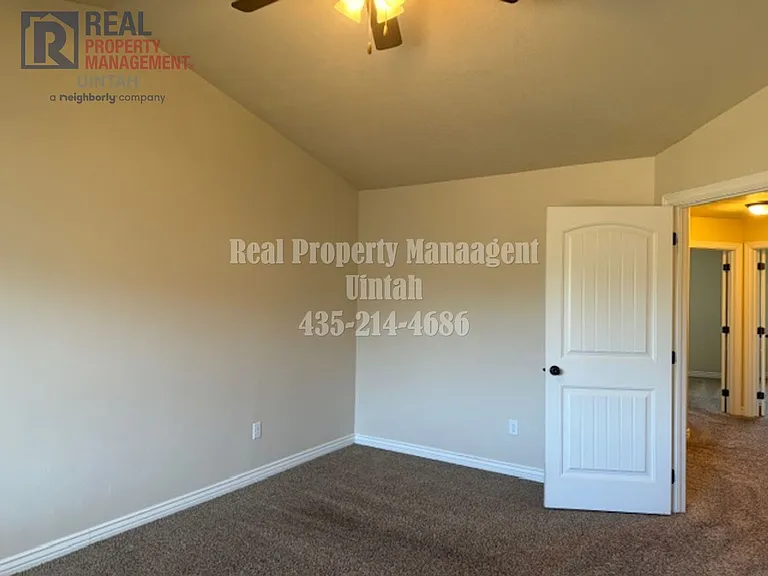 428 E Gray Fox Ln — Photo 18