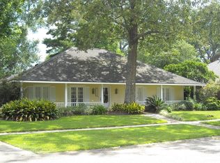 15936 Hogenville Ave, Baton Rouge, LA 70817