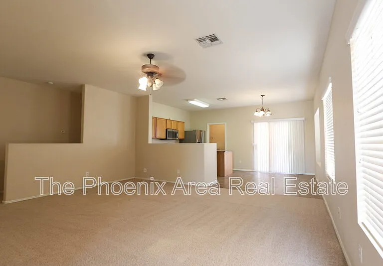 30064 N Desert Willow Blvd — Photo 2