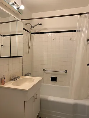 Sold by Keller Williams Realty of Greater Nassau | media 9