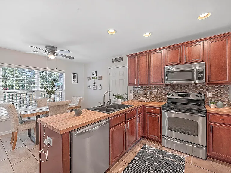 3505 Galaxy Rd — Photo 26