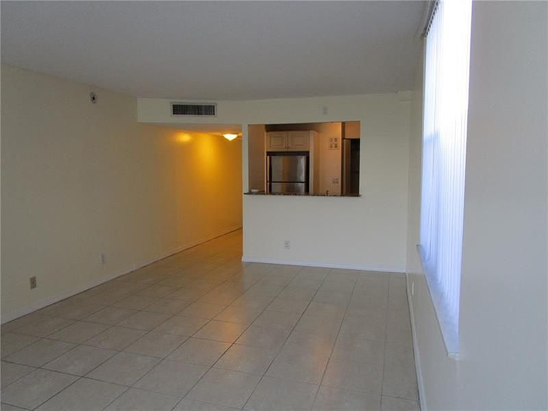 1st image of 4501 NE 21st Ave APT 115