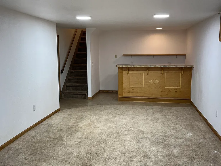 13166 E 6th Pl — Photo 3