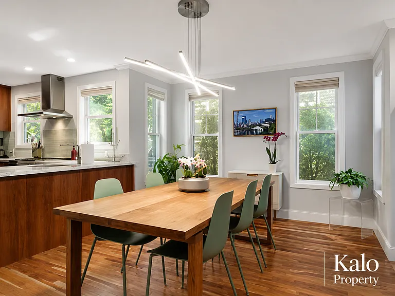 82 Summit Ave #82 — Photo 4