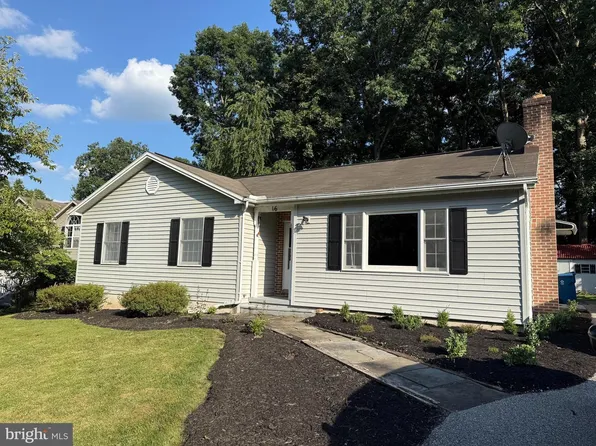 16 Halleck Dr, East Berlin, PA 17316