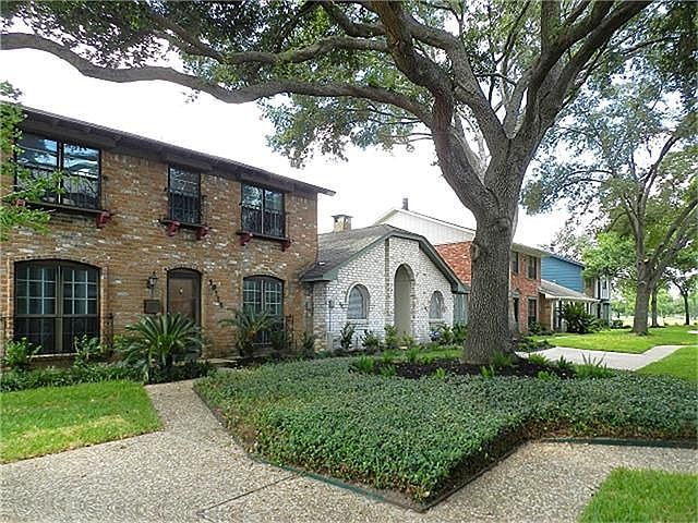 1st image of 10115 Kemp Forest Dr
