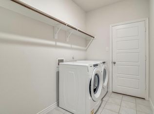 496 Declaration Way, Fate, TX 75189